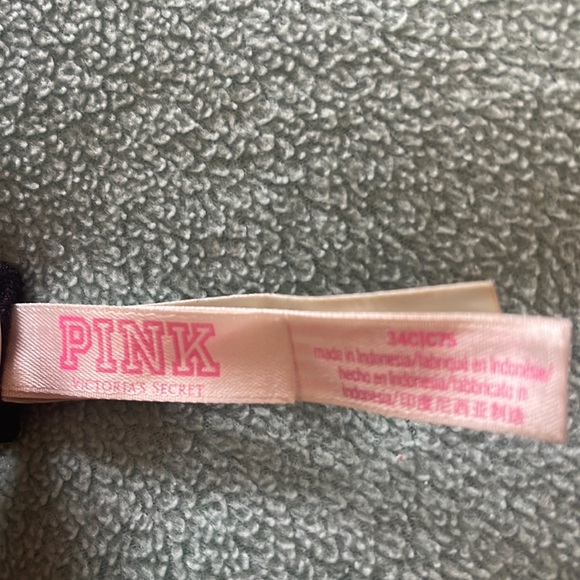 V.S. PINK bra 34C - Picture 4 of 4
